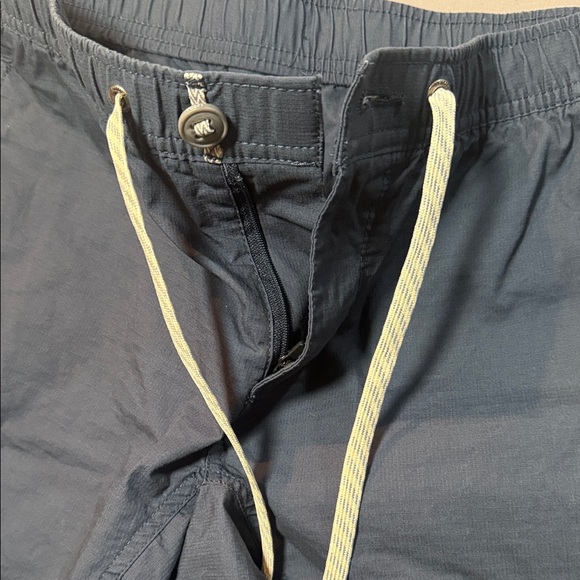 Vuori Men’s Ripstop Drawstring Shorts Navy Blue Size Small 8” Inseam - Picture 5 of 9